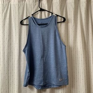 Nike workout tank